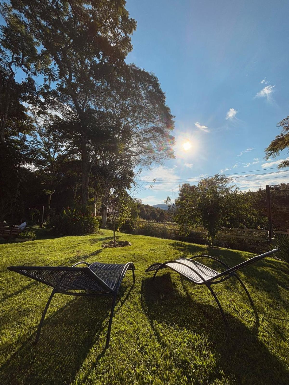 Отель Casa Acucena No Sitio Gaia Magia Miguel Pereira Rj Экстерьер фото